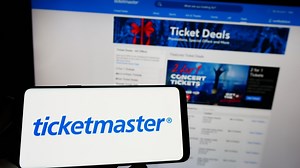 Controverse des « Platinum Tickets » à 469€ de Ticketmaster : Testachats porte plainte contre une « machine à gonfler artificiellement les prix »