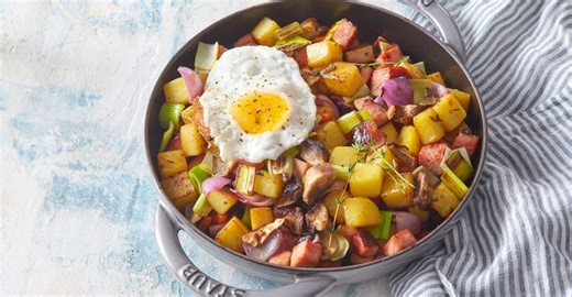 Pyttipanna – švédská klasika z jedné pánve ve stylu „co dům dal“