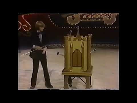 Kristy McNichol & Jimmy McNichol in CIRCUS OF THE STARS II December 5, 1977