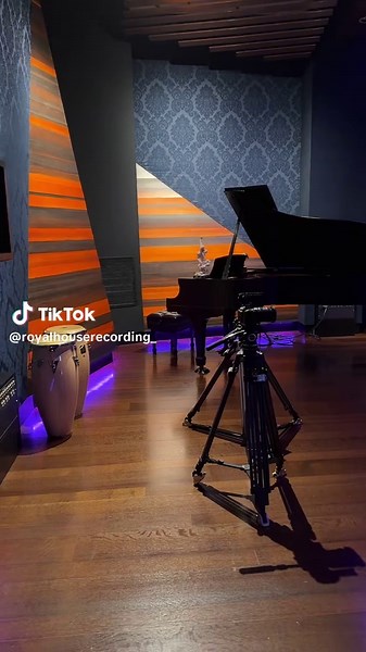 Experiencing The Live Room at RHR: A Detroit Gem