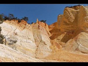 Le Colorado Provencal de Rustrel - Massif du Luberon - Vaucluse - France