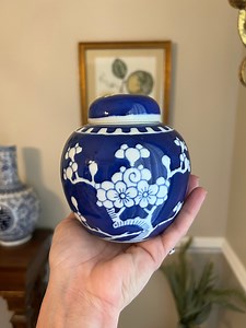Vintage Blue and White Prunus Blossom Porcelain Ginger Jar - Etsy