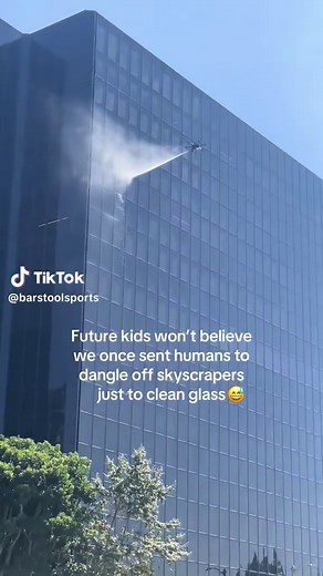 Innovative Cleaning Technologies for Skyscrapers