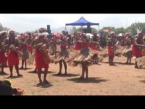 Motuan Dancers Swaying Grass Skirts - Hedioro Hedioro