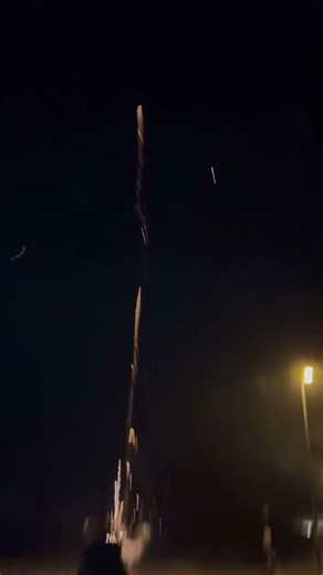 Crazy firework cake #fireworks #pyrotechnica #firework #pyro