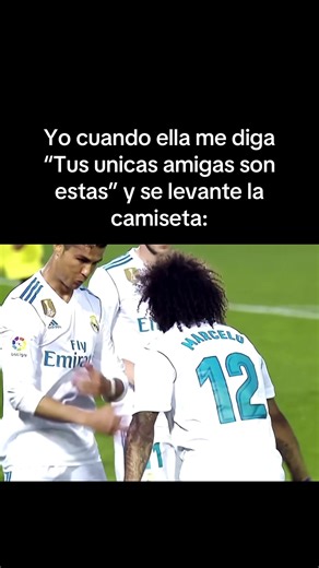 Cuando mi novia dice 'tus únicas amigas son estas'