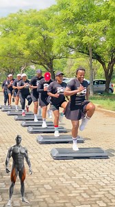 How to train your (Quads, hamstrings, calves and glutes) all in our routine…. 30 mins step session #blacksteel_workouts #blacksteel_fitness #resultsdriven #rustenburg #health | Blacksteel_Workouts