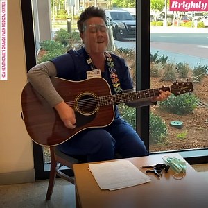 This nurse uses music as medicine to uplift patients: "I feel strongly that music is medicine for the soul." ❤️ https://gma.abc/2UKP3ch | Good Morning America