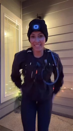 Night run as a mom of 5 😁 #running #ootd #runningootd #momrunner #fitcheck #fyp #momlife | Jessica Palafox