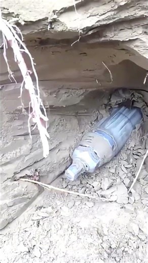 空圧式インパクトモールによる無掘削配管施工