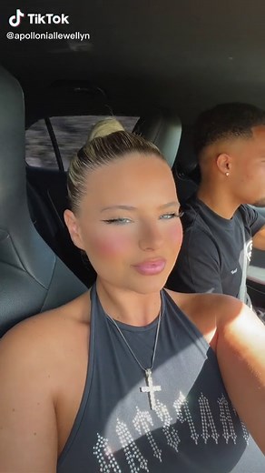 Apollonia Llewellyn (@apolloniallewellyn)’s videos with original sound - anna