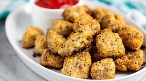 166K views · 1.5K reactions | My kids beg me to make these Chicken Nuggets. They are seriously the best! RECIPE: https://thestayathomechef.com/best-baked-chicken-nuggets/ | Recipes | Facebook