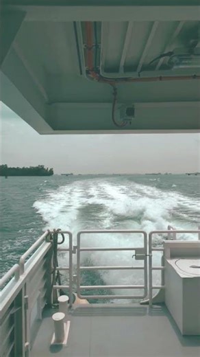 38s view out the back of the Majestic Fast Ferry from Singapore to Batam 2026/03/09