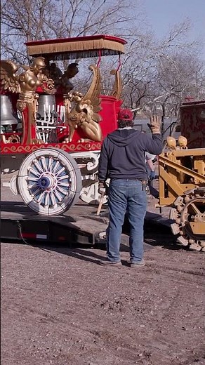 Return of 4 Historic Circus Wagons to Circus World