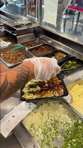 Nachos loaded and layered just right 🧀🔥