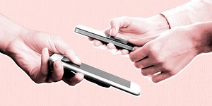 The Texting Faux Pas That You Probably Make Every Day