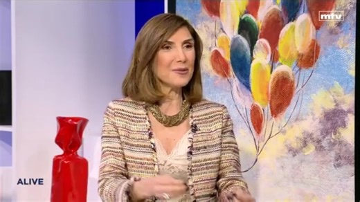 What is Ultra-Processed Food? Let's learn more about them and the effects on our body #UltraProcessedFood #UltraProcessed #Healthy #EatHealthy #HealthyEating #HealthyHabits #HealthyLifestyle #HealthyFood #HealthyWeight #Nutrition #Diet #NutritionAndDietetics #MTV #MTVAlive #EatSmart #RDF #RandaDunyaFahd | RDF - Randa Dunya Fahd