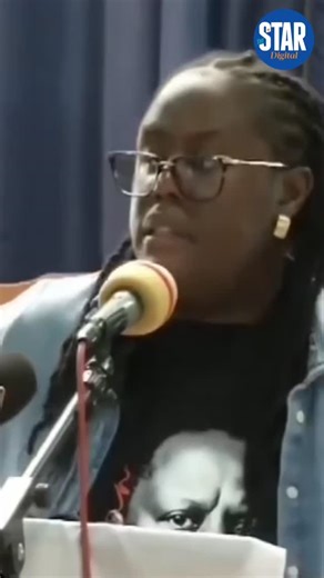 Stephen Onyango on Instagram: "Winnie Odinga should've been the ODM leader. She's courageous, witty and strong. She possess the aura of her father. That 89-old-year thing is so clueless and blind.Winnie Odinga: Baba alifariki juzi tu, haraka ni ya nini? Simamisha hii basi kwanza.Pole sana nimekawia kuja hapa Kibra na sikujua nitakuja hapa Kibra bila Baba, nilijua nitalia - Winnie OdingaBaba was one in a million. You cannot copy-paste Baba - Winnie Odinga"