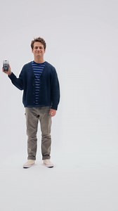 159K views · 15K reactions | iPhone 16e: diseñado a prueba de futuro. | Apple | Facebook