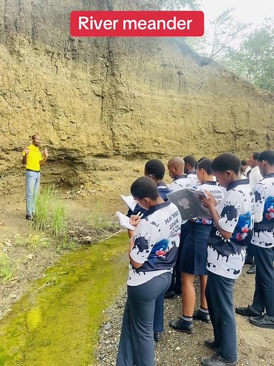 River meander❤️❤️❤️#geomorphology #perianalriver #rivers #environment #geography #kzn #departmentofeducation #kznteachers #global #weather #climate