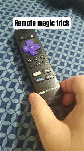 remote magic trick 😳
