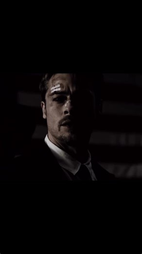 The RealTheatre 🎬 on Instagram: "🎬- Se7en (1995) Se7en (1995) is a dark crime thriller directed by David Fincher. It follows veteran detective William Somerset (Morgan Freeman), nearing retirement, and hot-headed newcomer David Mills (Brad Pitt) as they investigate gruesome murders inspired by the seven deadly sins in a bleak, rainy city. . . . . #cinema #theatre #movies #films #se7en"