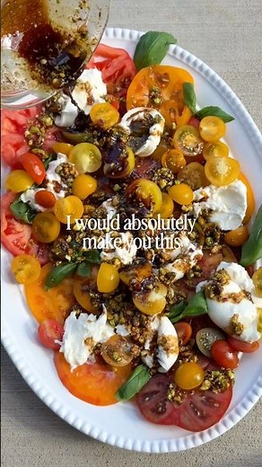 TOMATO BURRATA SALAD WITH SPICY PISTACHIO BALSAMIC 🌼✨🍅