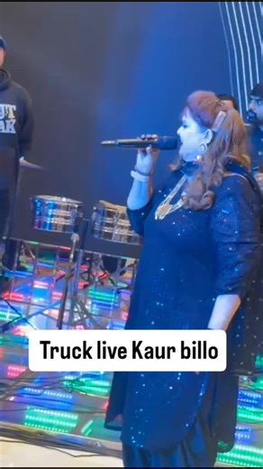 Baljeet Kaur | Truck live singer Kaur bilo New Delhi show | Instagram