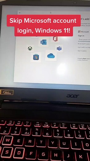 Top tech tip 👍 Skip signing into a Microsoft account, Windows 11. Note: may not work with all laptops/desktops. #toptechtip #fyp #techtip #windows11