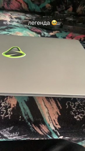 Typing Techniques on Laptops: A Close-Up Guide