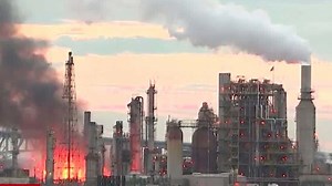 Massive explosion rocks Philadelphia refinery