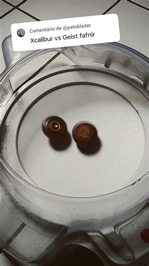 Xcalius vs Fafnir #beyblade #beybalde #beybladeburst #beybladebu #art #beybladeburstanime