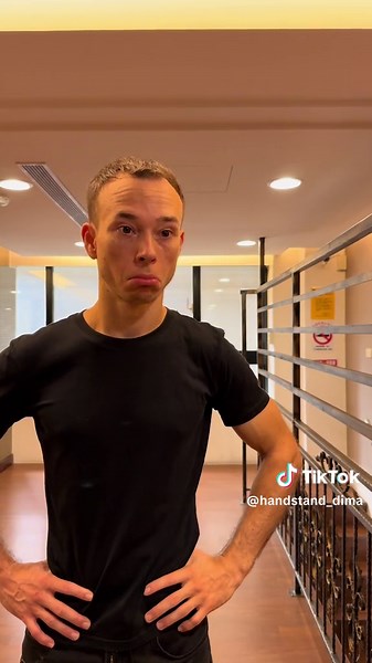 Master the Hollow Back: A Comprehensive Tutorial for Handstand Enthusiasts