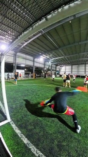 The best soccer saves 🥅🔥 #soccer #shortvideo #goalkeeper #gloves #football #short
