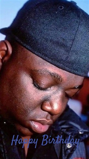 Christopher George Latore Wallace ( Notorious B.I.G.)