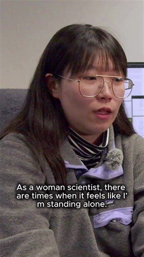 This is Seulgi - a CMS scientist - giving her best advice for women who want to work in the STEM fields! ⚛️🔭🔬🥼 Watch the full interview in Korean with English subtitles on YouTube! 📹 #womeninstem #womeninscience#physics @CERN
