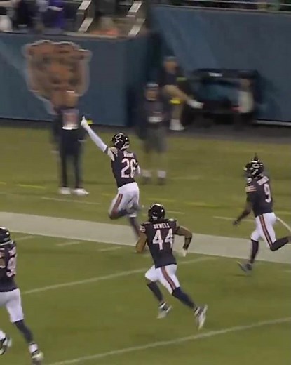 Top Plays of 2025 Season (pt 50): Nahshon Wright TD vs Vikings 🔥 #bears #nfl #highlights #topplays