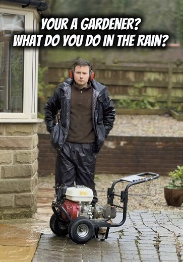 Top Tips for Gardening in the Rain