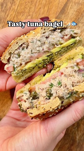 Ad. Twist, pop and chop 🐟 🥯 Introducing the new John West Tuna Chunks ECOTWIST multipack. Their most eco-friendly, faff free option yet 🙌 Ingredients (serves 3) 1 tin John West Tuna in Springwater 1tbsp low fat mayonnaise 1 tsp Dijon mustard 1 tsp capers ½ Lemon, zested and juiced ¼ red onion 1 tsp chopped dill Black pepper 3 high protein thin bagels 1 avocado 2 large vine tomatoes 2 tsp pesto | Ocado