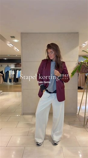 Er is weer stapelkorting bij ons!! Shop 1 item met 50%, 2 items met 60% en 3 items met wel 70% korting!!!🙌🏽🙌🏽 #bossenbroekwoman #voorthuizen #stapelkorting #sale #newcollection