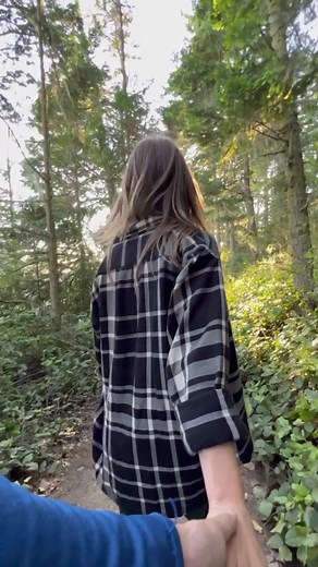 Fall is here! New seasons mean new adventures. Where will you be heading? | Blue Compass RV