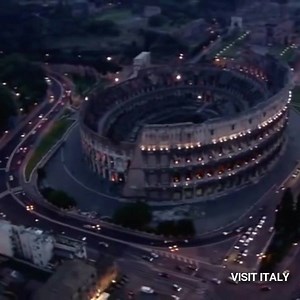 The best of #Italy in 300 seconds ⌚🇮🇹 Credit: http://bit.ly/2ww2hMm | Visit Italy