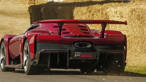 Ferrari F80 debut 1200HP at Goodwood Festival