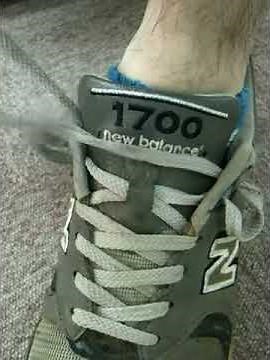 new balanceの正しいヒモの結び方！