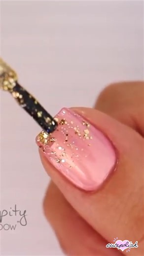 Gold Glitter Gradient Nail Art ✨ #nailart | cutepolish