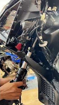 XMAX INSTALL FORK KIT YSS LOWERED #xmax #xmax250 #yss #amsmotorparts