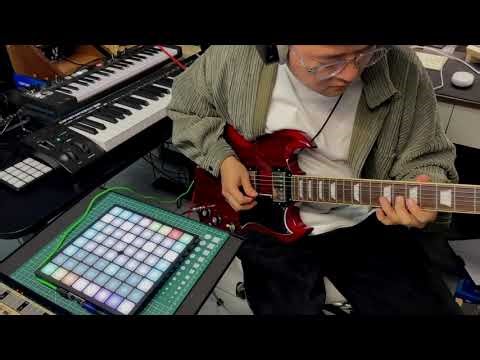 Jamming with the Sequencer on Mystrix