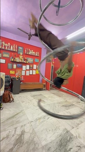 Spiral Dance video Adarsh #dance #spiral #profesionaldancer #dancer #aerialdance ￼