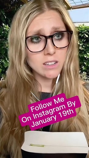 65K views · 2.3K reactions | 8 Aliens vs | Sarah Elizabeth | Facebook