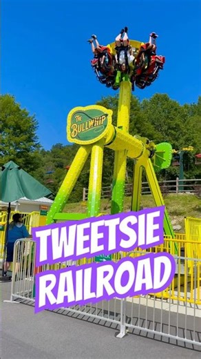 We Visited the Most Family-Friendly Amusement Park in the South: Tweetsie Railroad!